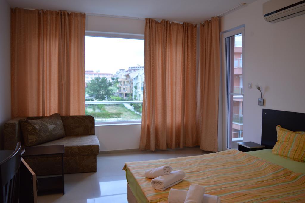 Hotel Paradise Lozenec Kültér fotó